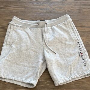 Tommy Hilfiger men’s Light Gray Athletic Shorts